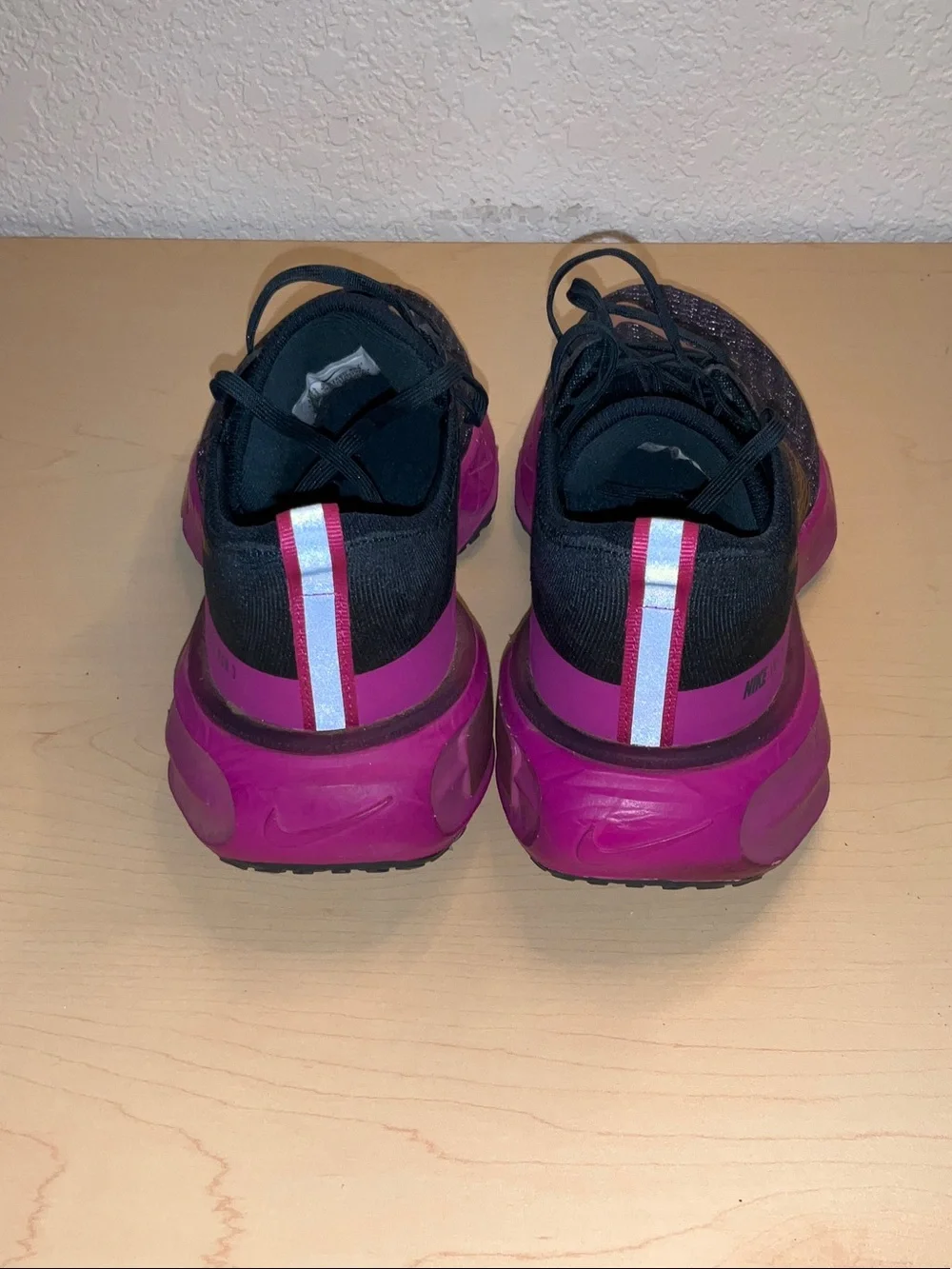 Nike invincible women’s